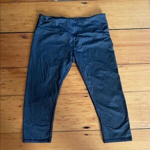 Elegant Gray Capris for Women